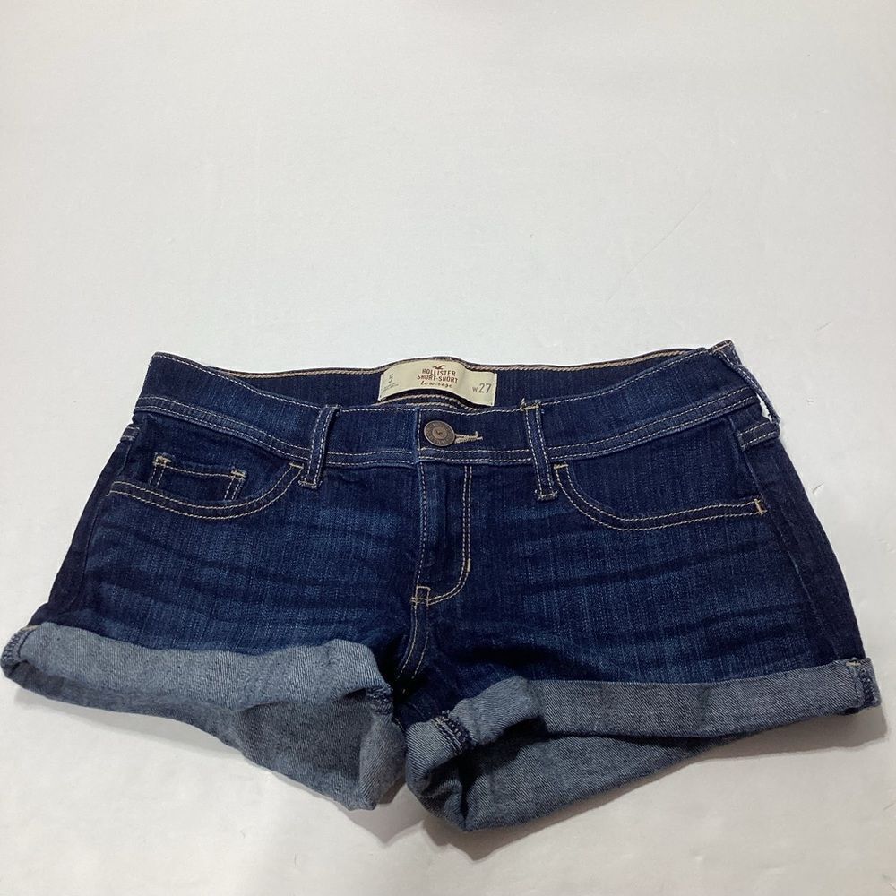 Hollister Rolled Hem Cut Off Dark Wash Jean Shorts 5W27